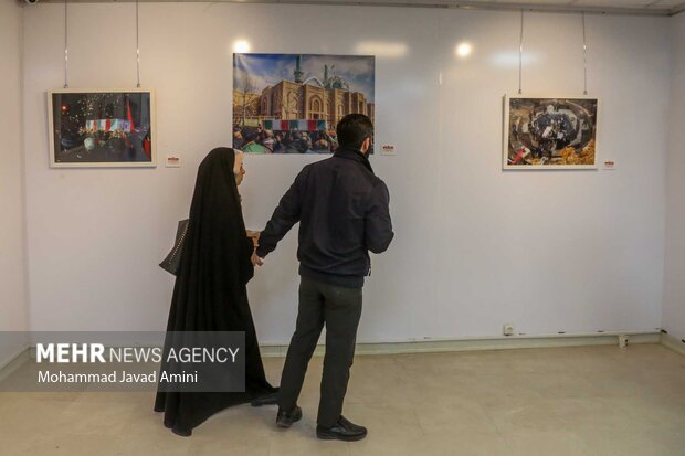 نمایشگاه عکس «لحظههای نور»