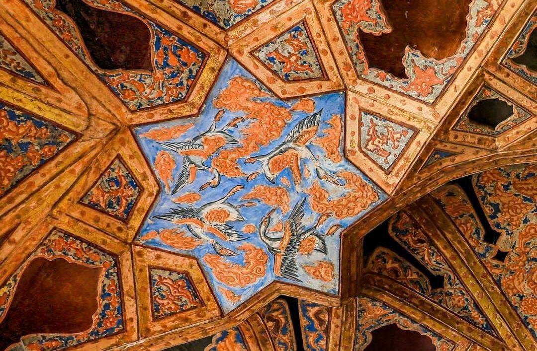 تالار موسیقی عالی قاپو