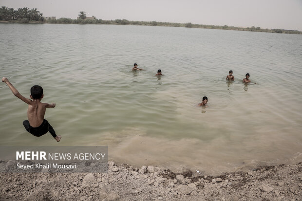 گرما،خاک، بازی کودکانه