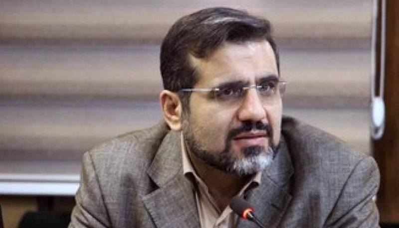 وزیر ارشاد: پلی بک و لب خوانی خواننده ها جرم نیست