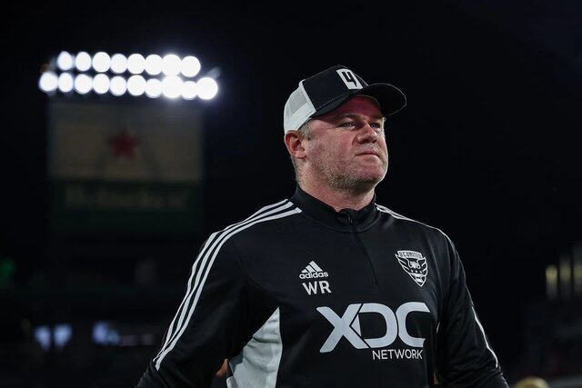 وین رونی اخراج شد