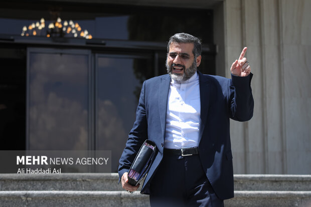 حاشیه هیئت دولت
