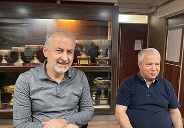 علی پروین: رونالدو و النصر رو الکی گنده کردند!