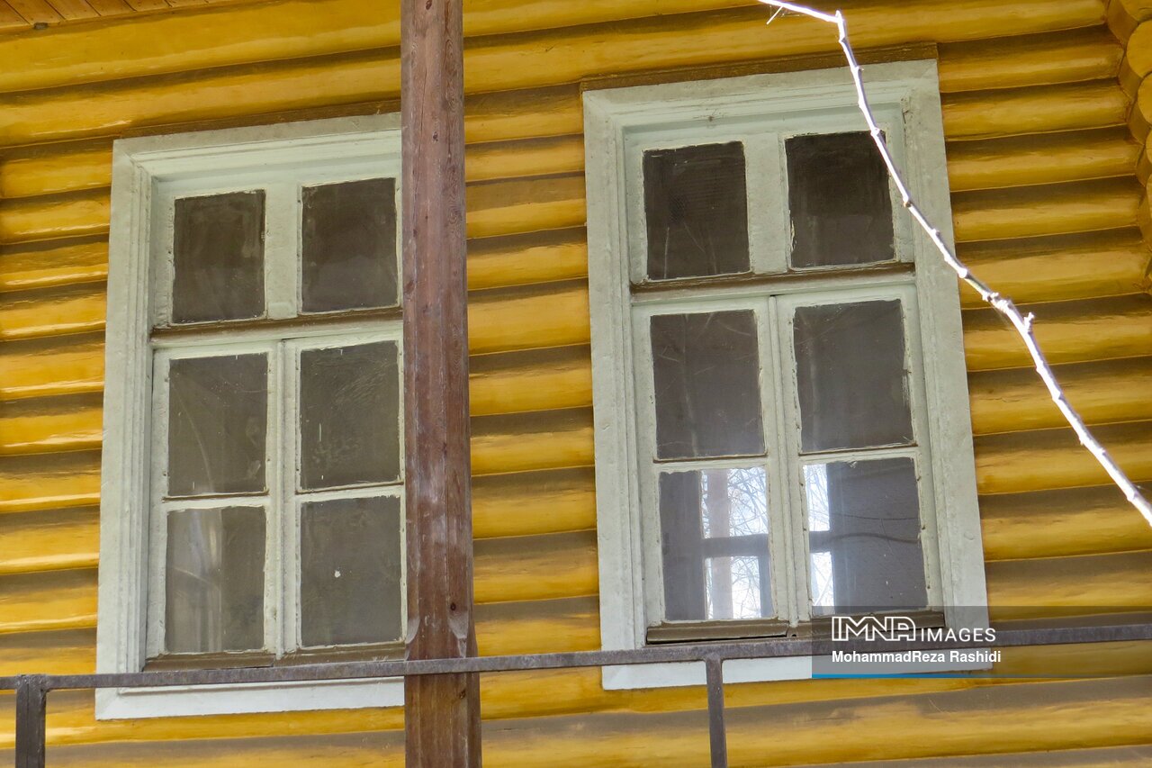 گمرگ چوبی آستارا