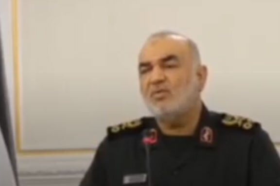 سلامی: سلاح در اختیار فلسطینی‌ها قرار می‌گیرد