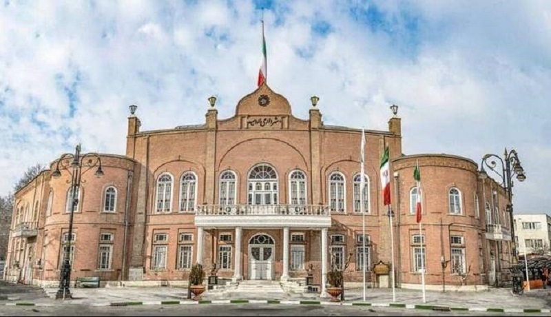 ماجرای فیلم ضربوشتم ارباب رجوع در شهرداری ارومیه