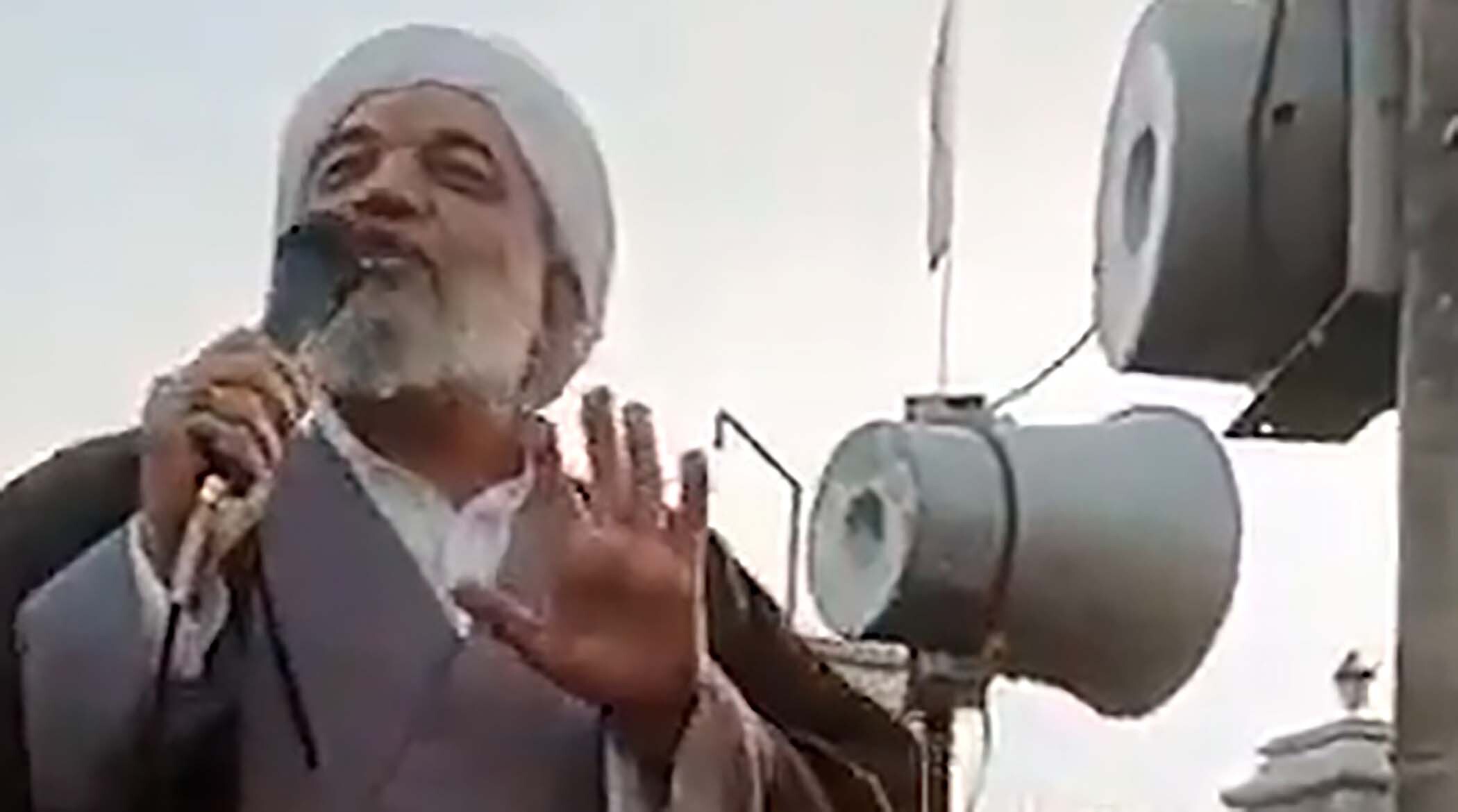 تظاهرات جنجالی تازه حجاب: توهین به پزشکیان، حمله به اژه‌ای و قطع صحبت آقاتهرانی