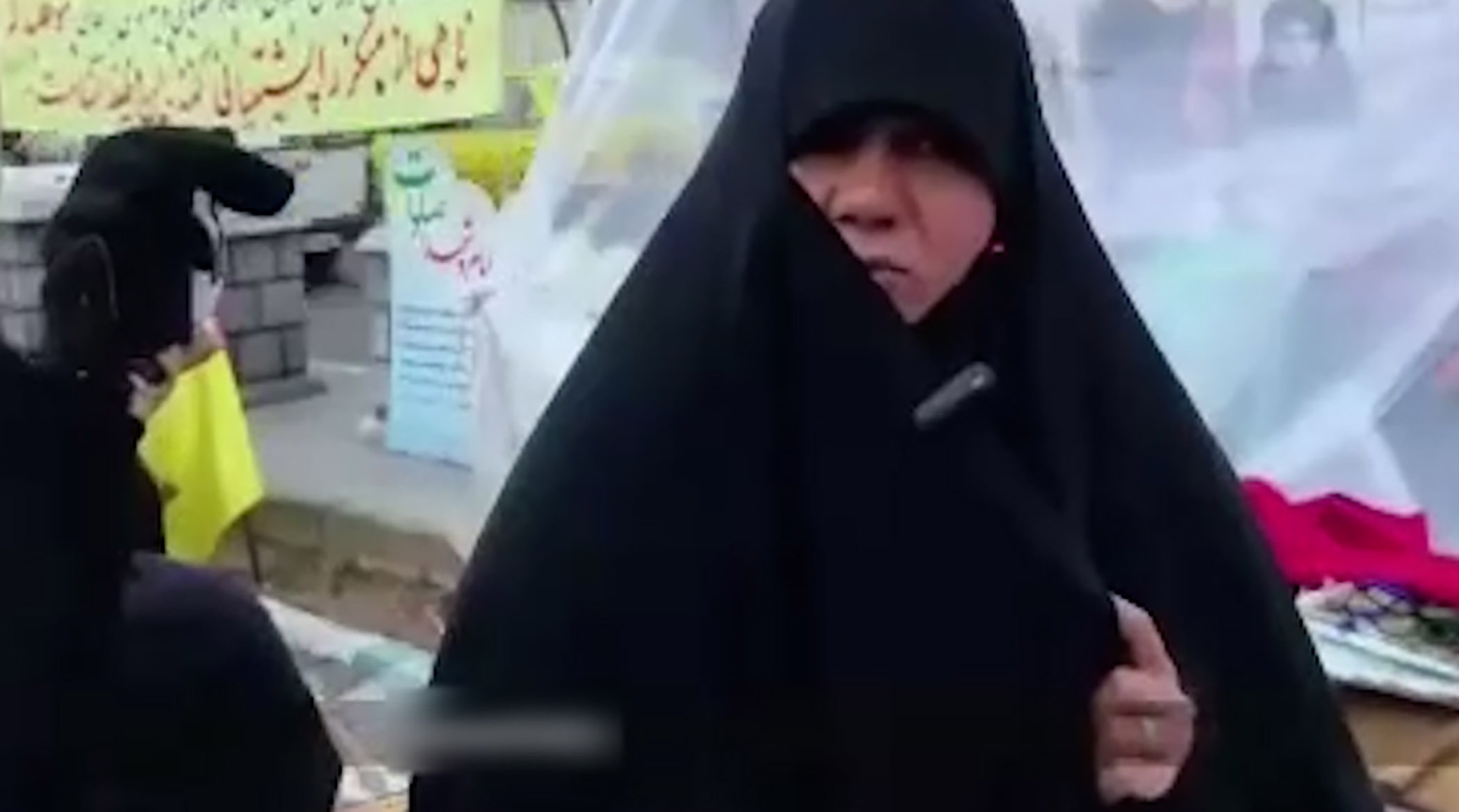 تجمع‌کننده حجاب: به من پیشنهاد پول دادند!