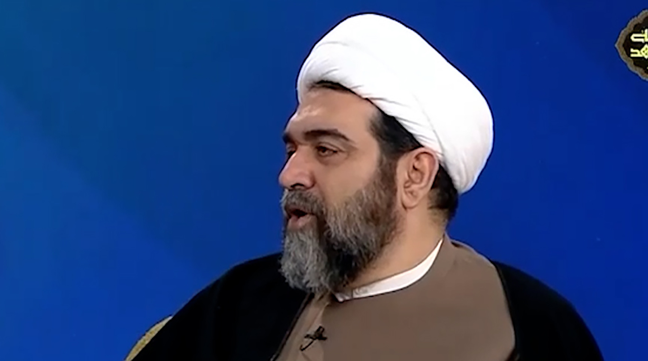 اگر مسئولی فکر می‌کنه با آمریکا و ترامپ میشه کنار اومد احمقه، ساده لوحه، بیشعوره