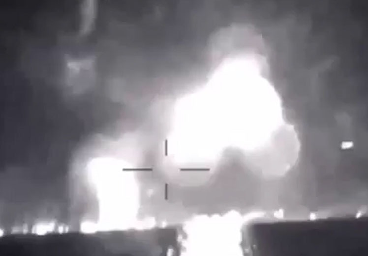 لحظه انهدام دو قایق گشتی روس توسط شهپاد اوکراین
