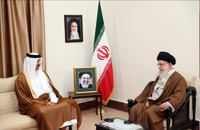 امیر قطر با رهبر انقلاب دیدار کرد