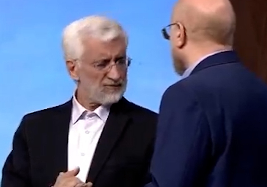 لحظات مکالمه خصوصی قالیباف و جلیلی قبل از مناظره آخر