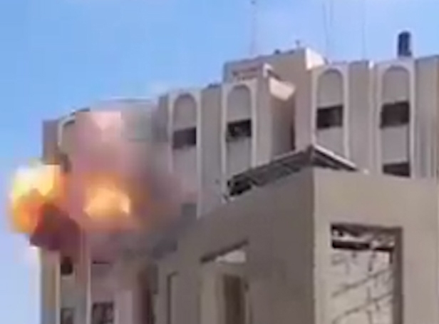 لحظه برخورد موشک به مقر فرمانده ارشد حزب‌الله