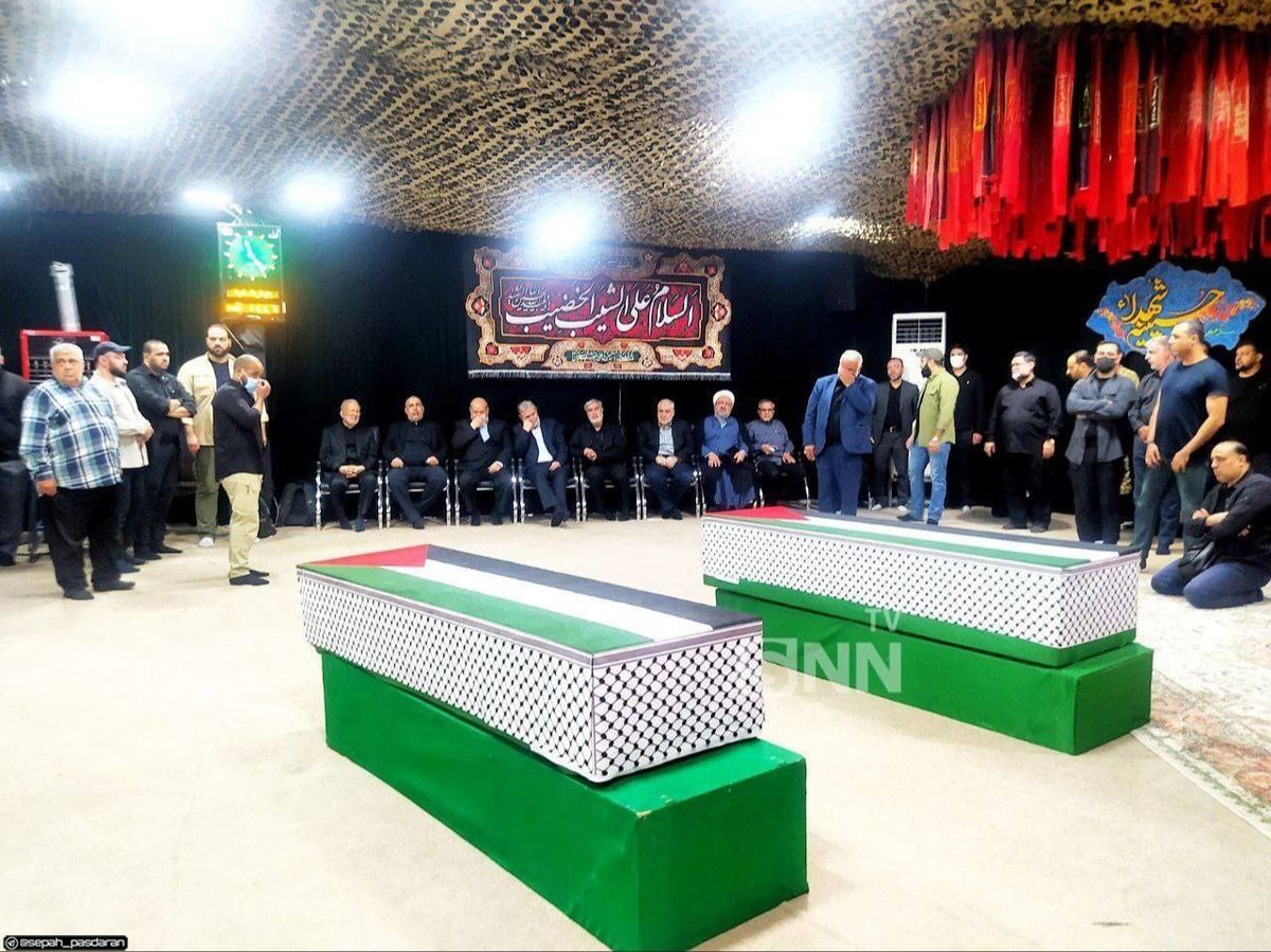 عکس: وداع با شهید هنیه و محافظش در معراج شهدا