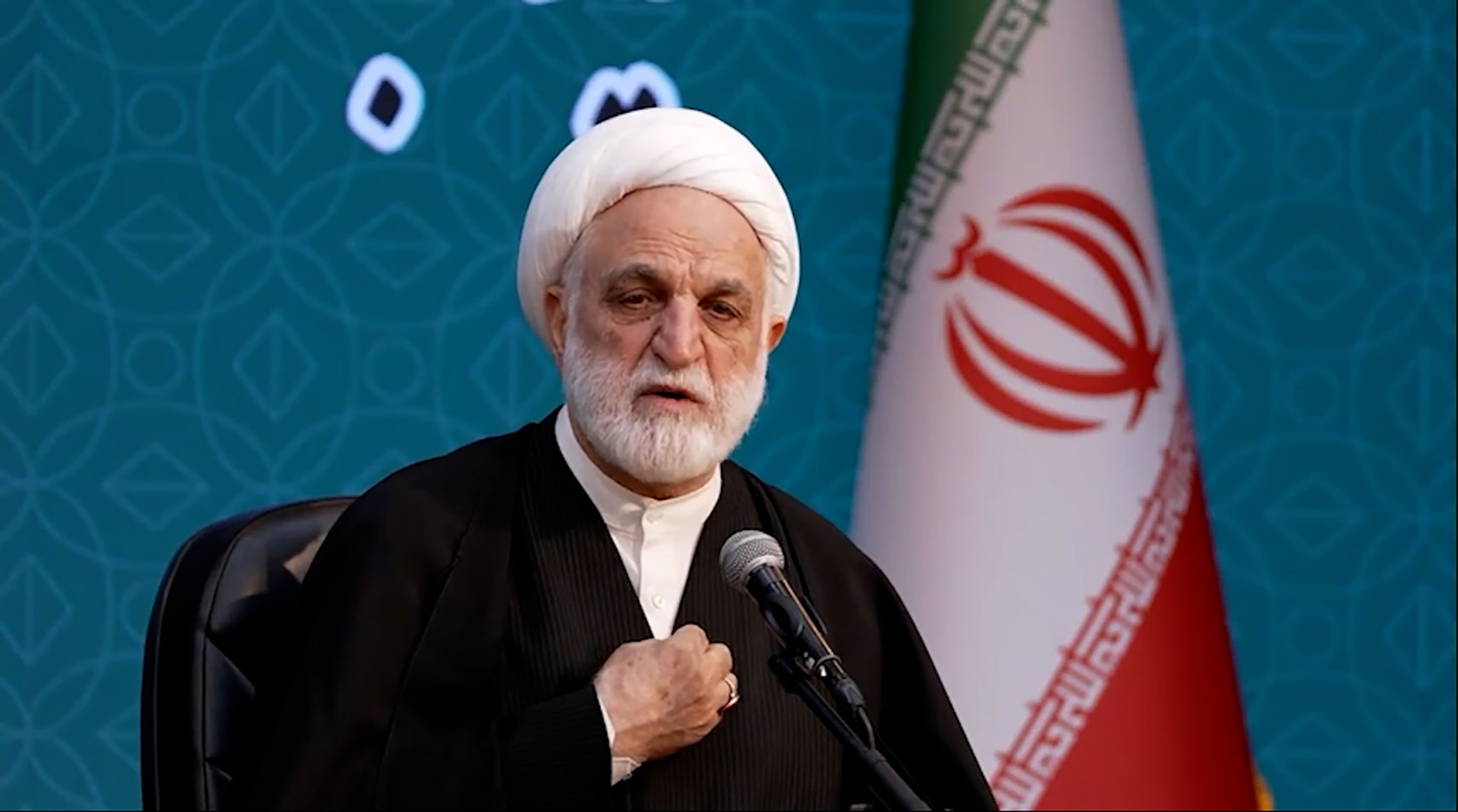 دستور محسنی اژه‌ای درباره نوع برخورد با فساد وابستگان و نزدیکان افراد حکومتی