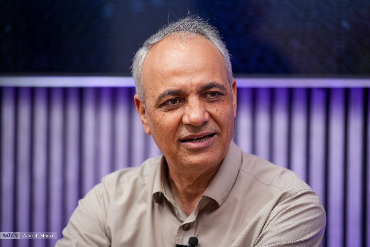 زیدآبادی: ایایرانیها! چه کار کردید با خودتان!