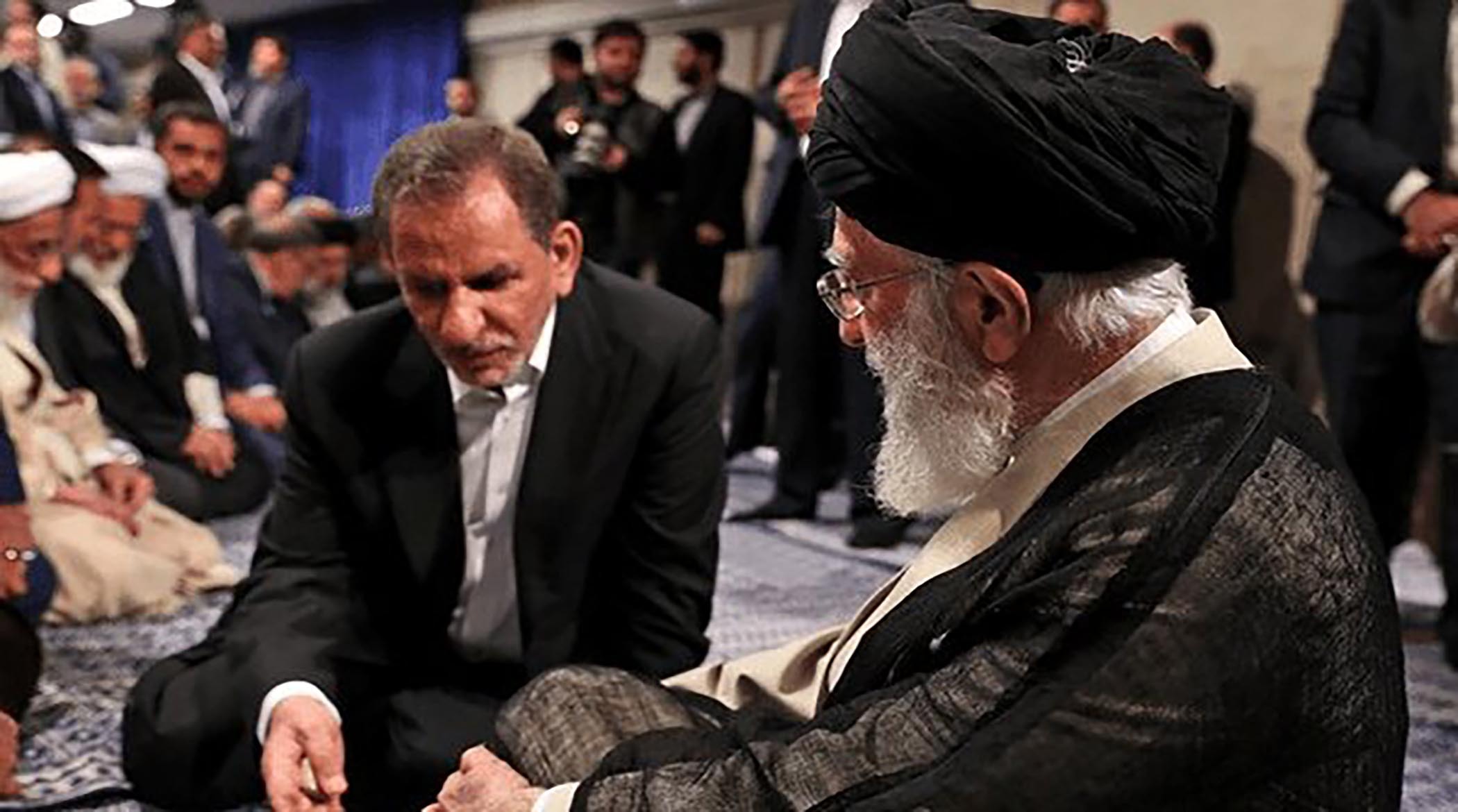 رهبر انقلاب معاون اول روحانی را بازخواست کردند