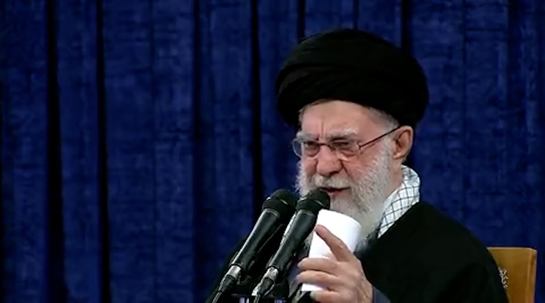 موضع مهم رهبر انقلاب درباره بُرد و نوع موشک‌های ایران