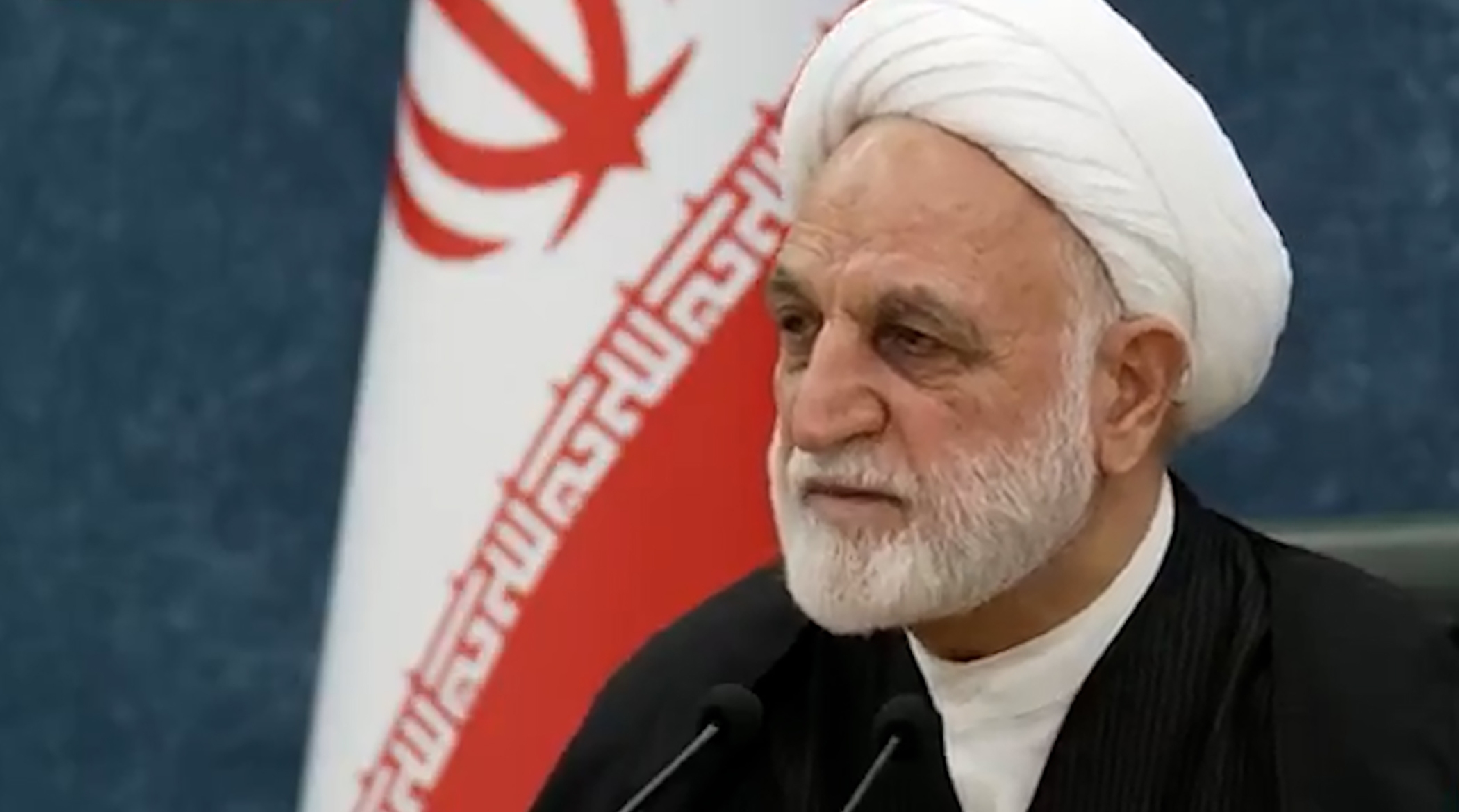 اژه‌ای: ساز و برگ نظامی آوردند و روز و ساعت تعیین کردند اما...