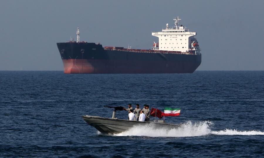 آیا ایران حق قانونی برای اعمال محدودیت بر تنگه هرمز پس از جنگ دارد؟/ مبنای حقوقی پروتکل جدید