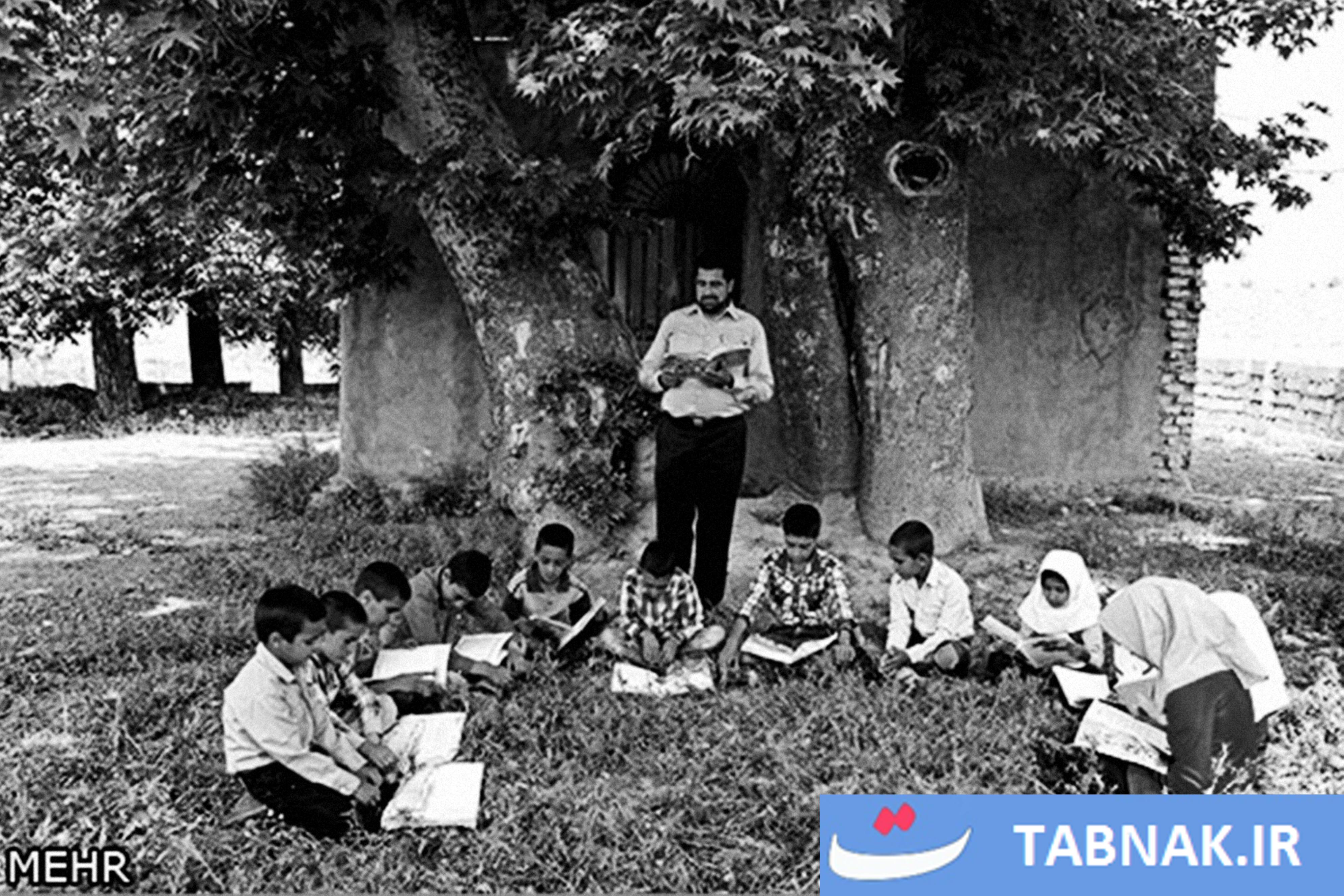معلم عشایری