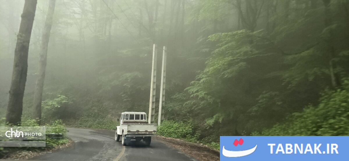 جاده ای میان ابرها