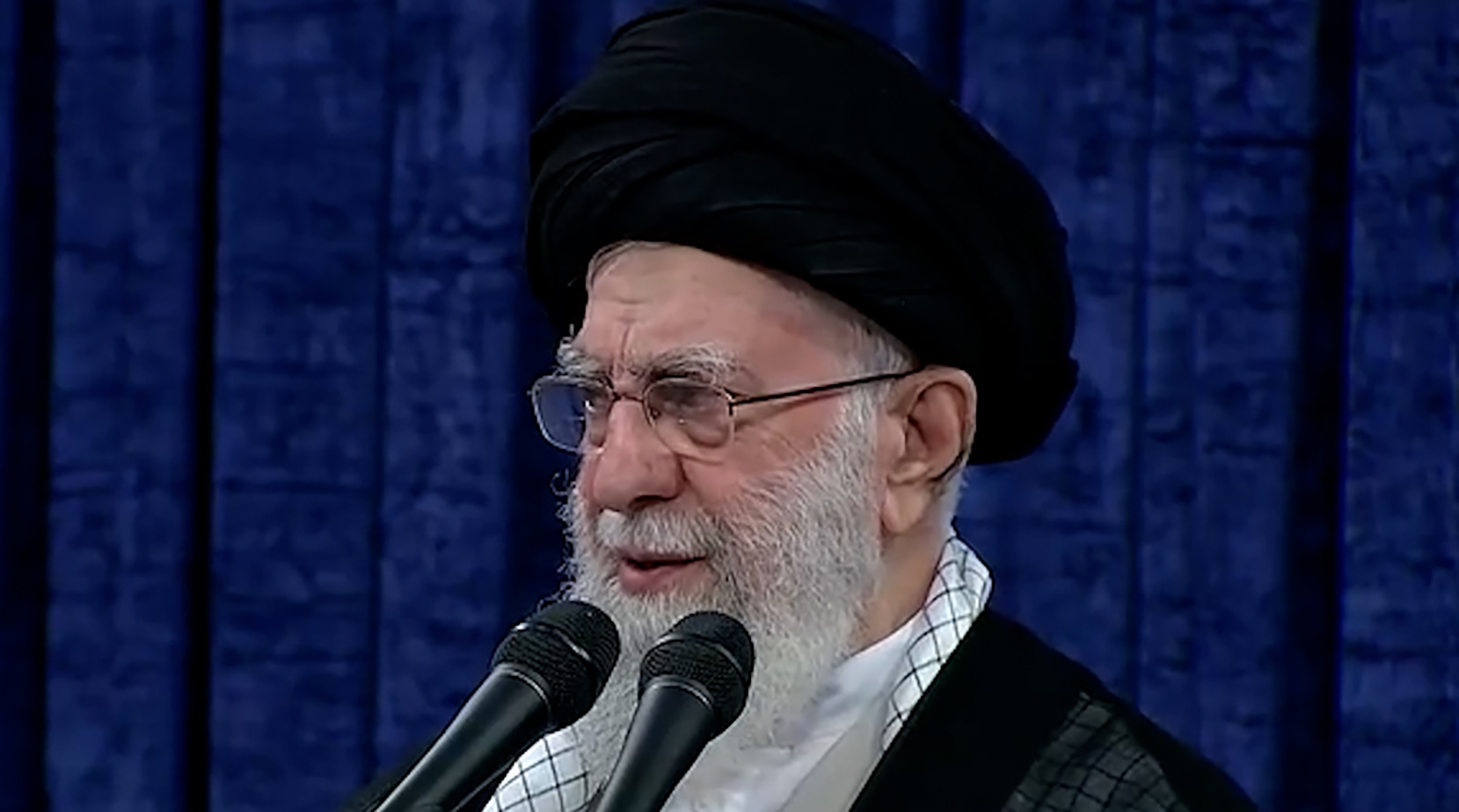 پیش بینی رهبر انقلاب از سرنوشت مذاکره با آمریکا