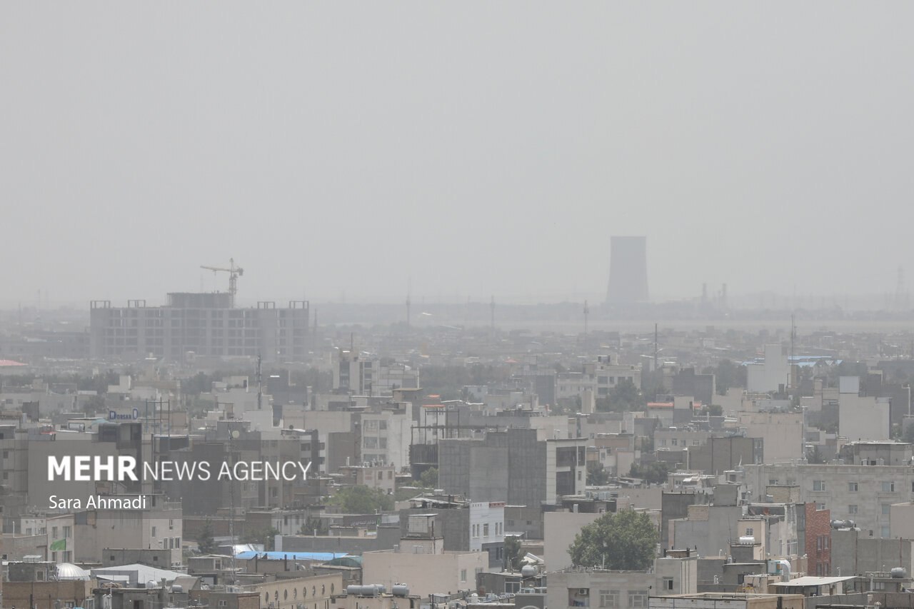 عکس | شدت آلودگی هوا و گرد و غبار در مشهد