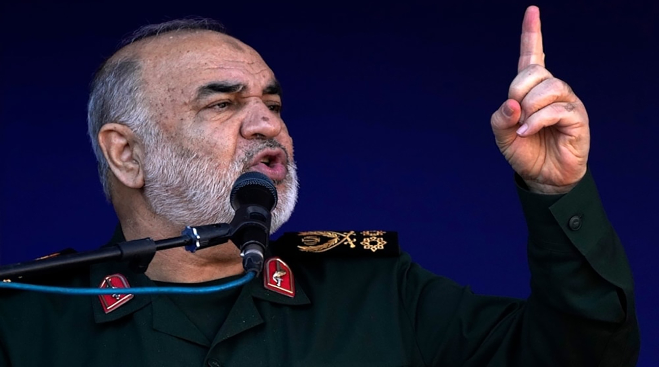 فرمانده کل سپاه: با موشک‌های تازه آماده‌ نبردیم