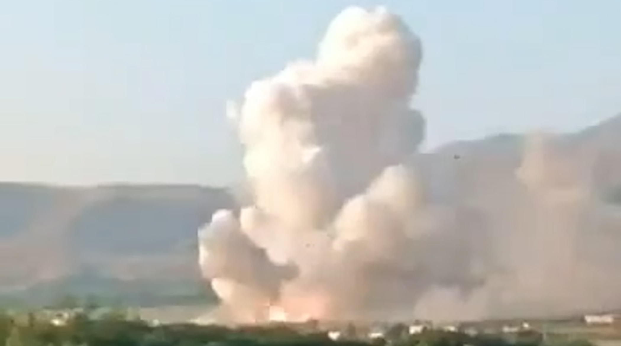 تصاویر انفجارها پس از حمله اسرائیل به بروجرد