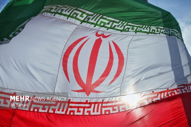 رویترز: ایران زیر فشار حملات مذاکره نمی‌کند