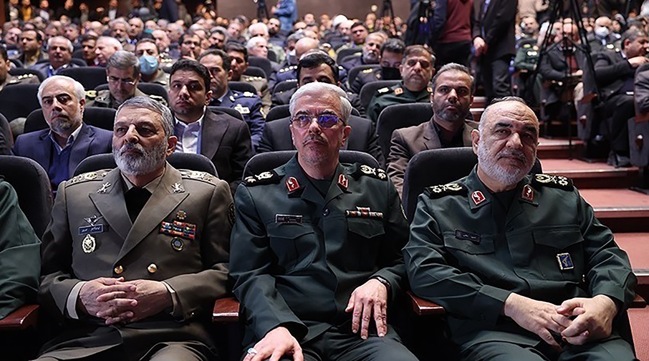جزئیات تازه ترور فرماندهان سپاه: موساد با 100 سردار تماس گرفت