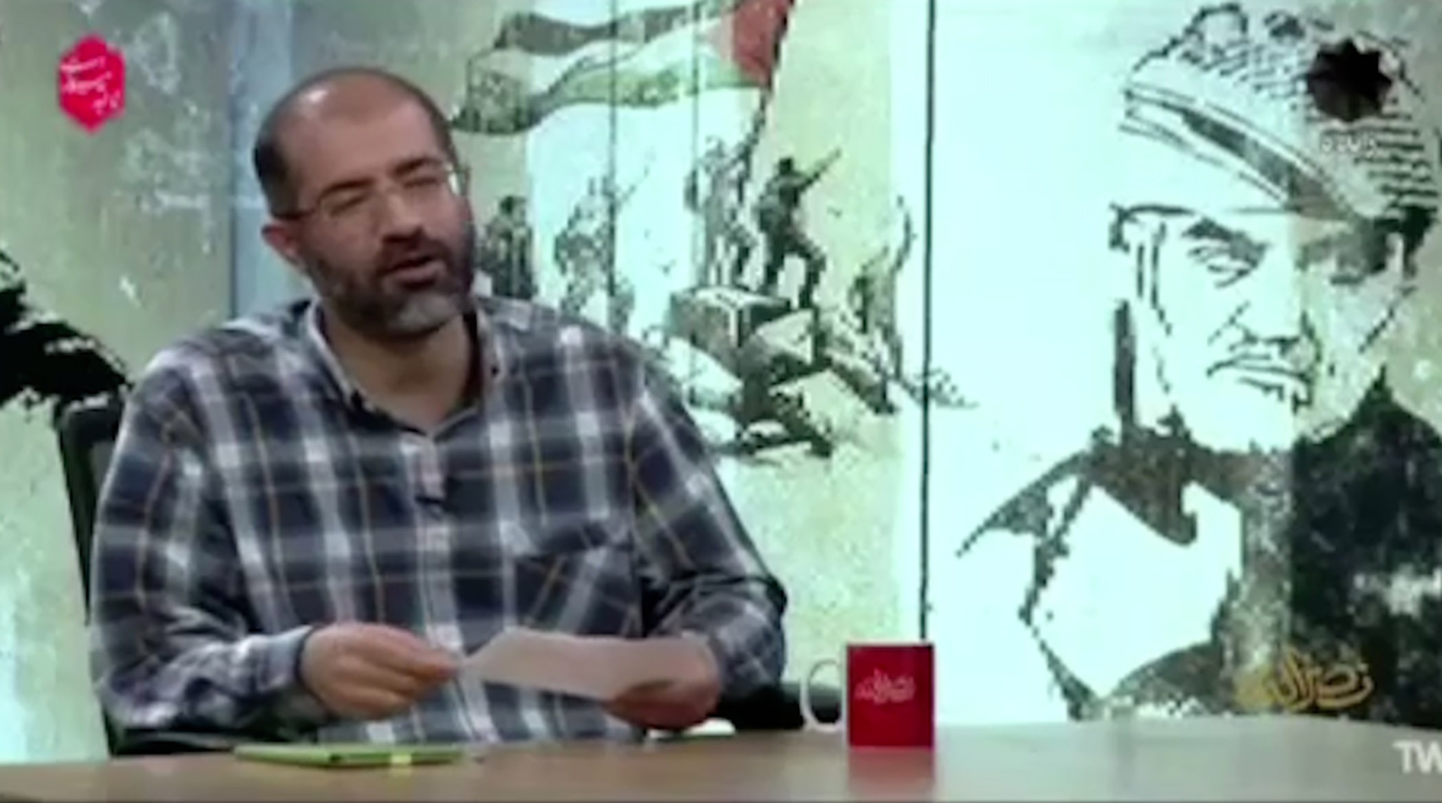موضع گیری علیه «ای ایران» در تلویزیون پس از دستور رهبر انقلاب!