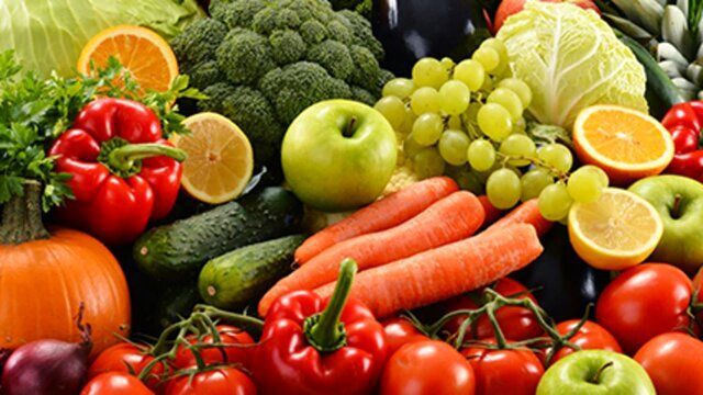 زیاده‌روی در خوردن سبزیجات خام به روده آسیب می‌زند؟