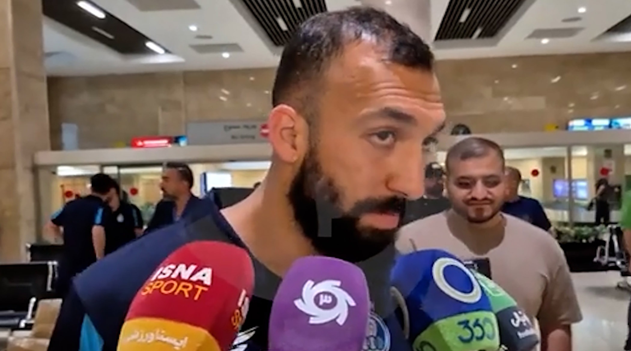چشمی: همه را زجر دادیم، عذرخواهی می‌کنم