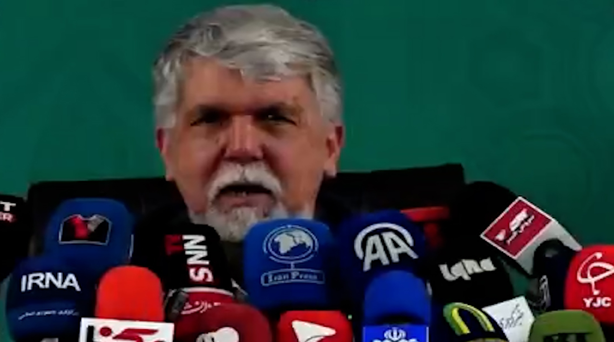 آقای وزیر بعد از قطع برق: اگر ژنراتور نداشتیم آبرویمان می‌رفت!