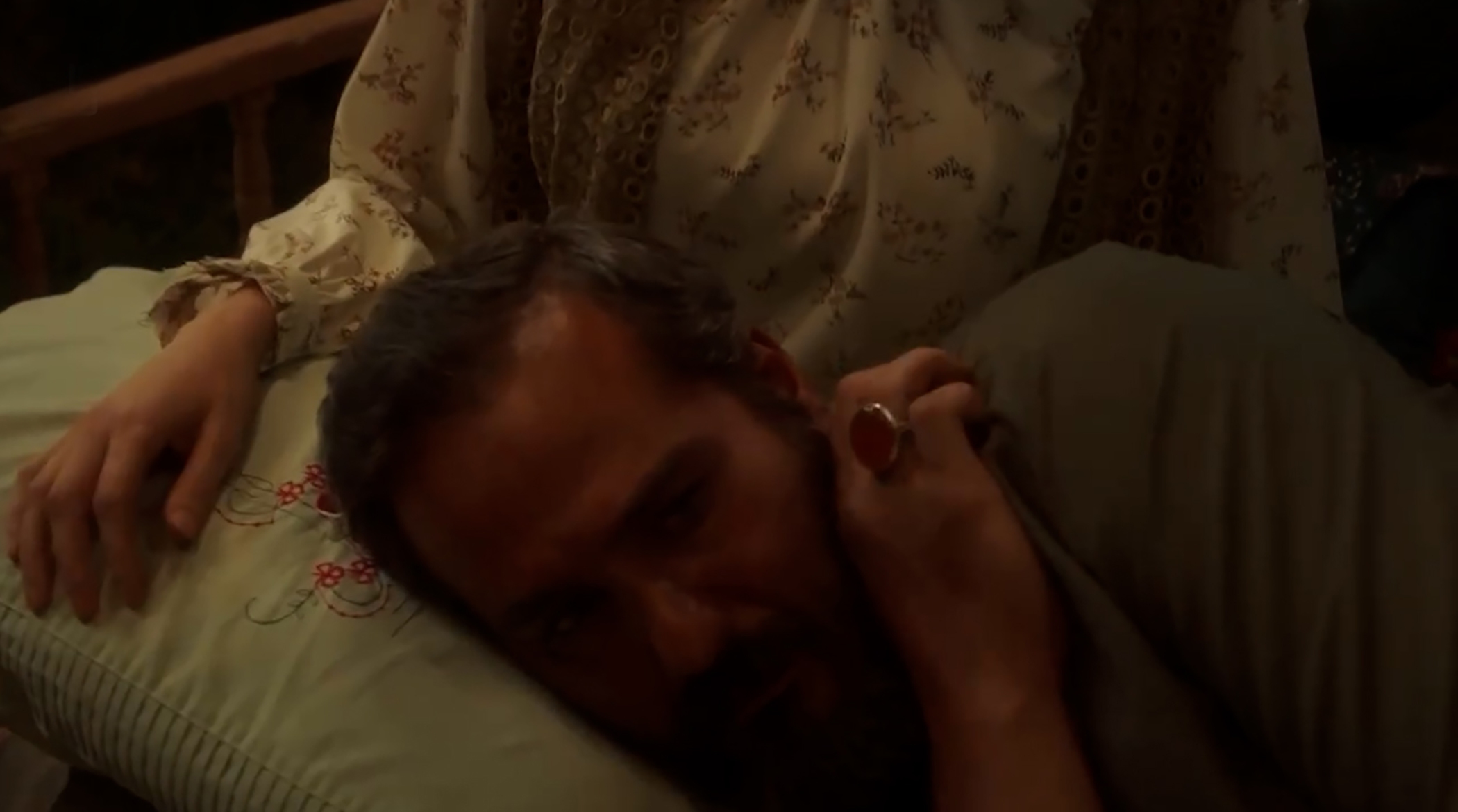 میلاد کی مرام در آغوش بهنوش طباطبایی!