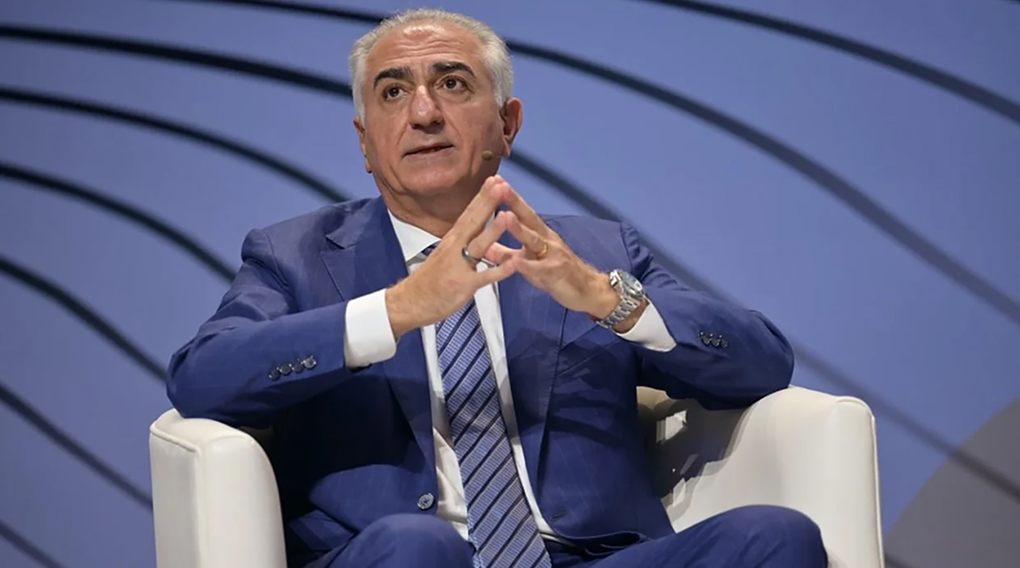 رضا پهلوی تحت هدایت جمهوری اسلامی است؟!