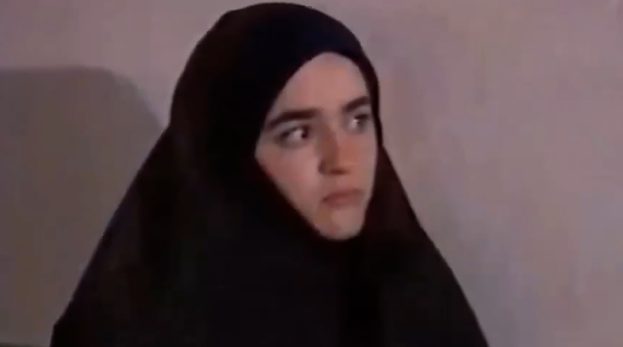 تصویر نعیمه نظام‌دوست وقتی لاغر و چادری بود