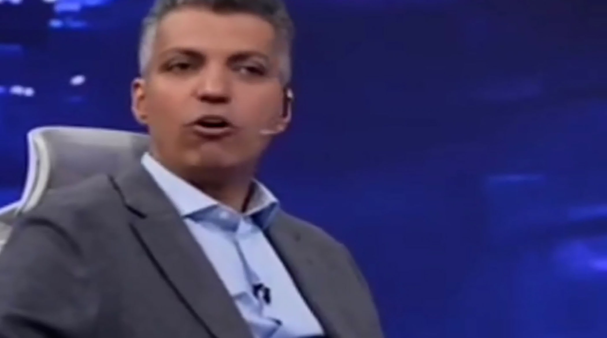 عکس‌العمل تند فردوسی‌پور به توهین گزارشگر افغانی