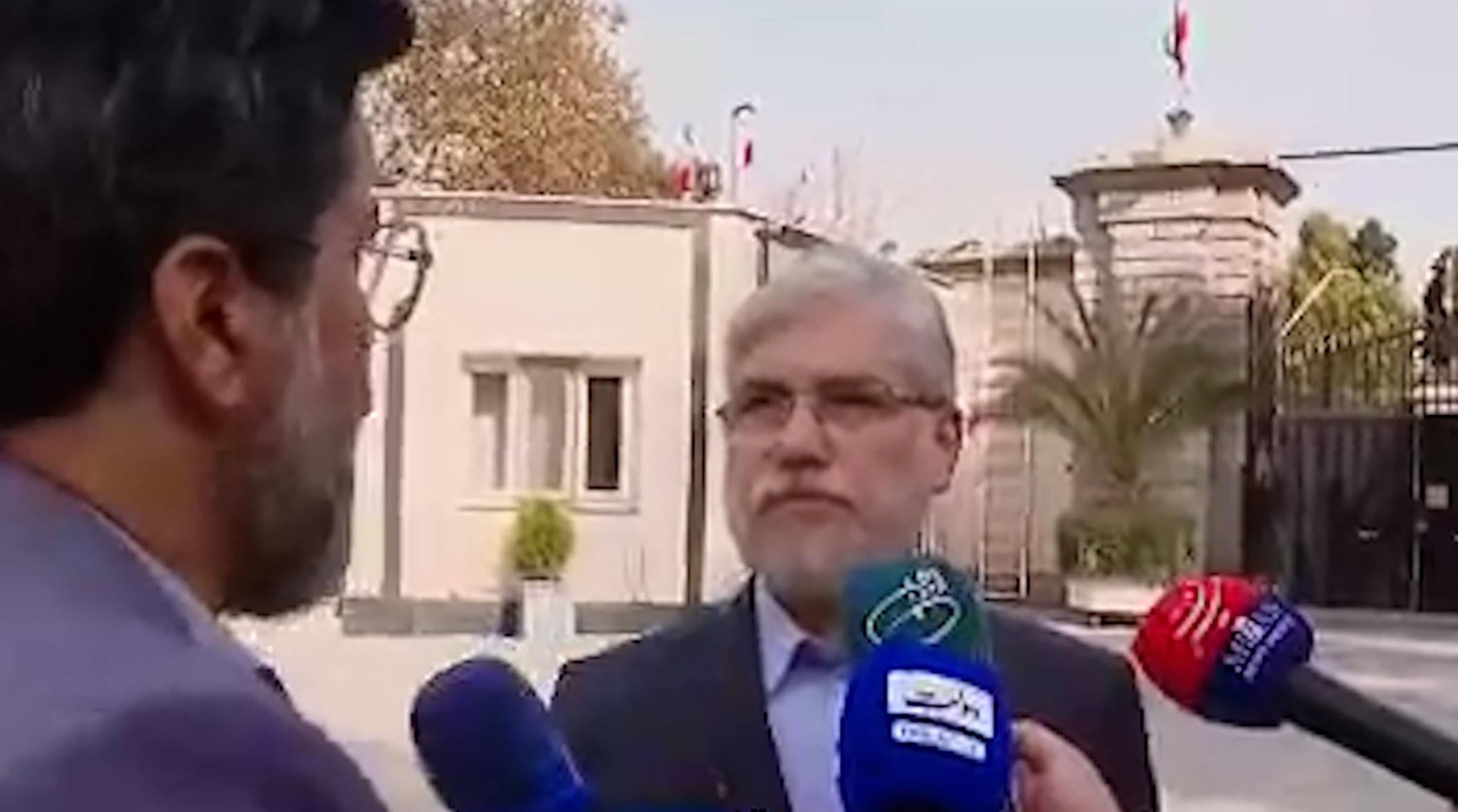 پای وزیر علوم به جنجال بهنوش طباطبایی باز شد!