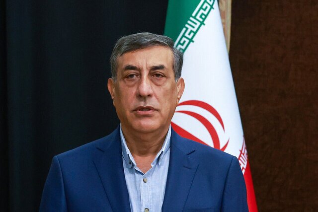 قائمپناه: پزشکیان نمی تواند دستور رفع فیلترینگ بدهد