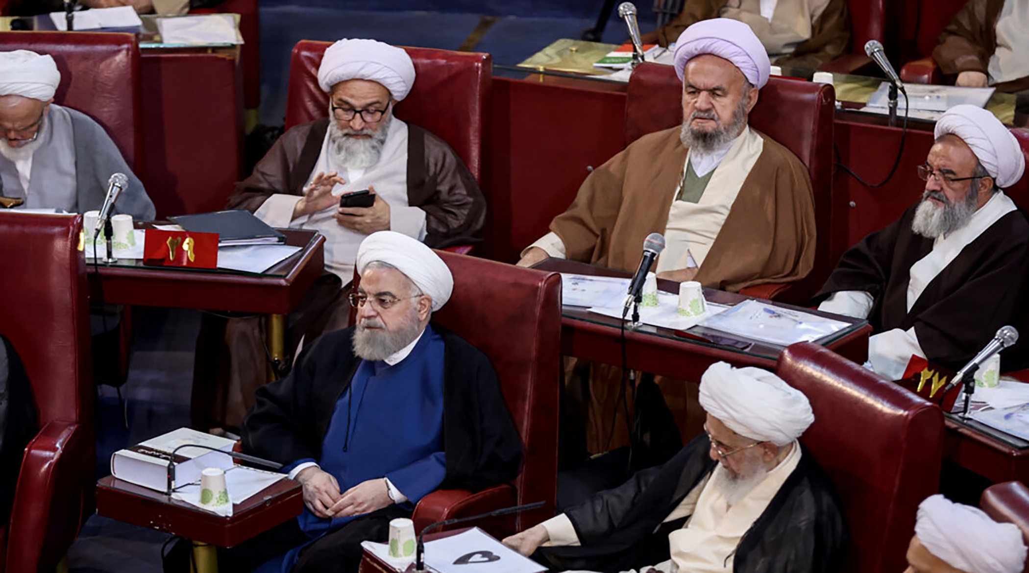 ادعای قدیری ابیانه: اسرائیل بنا داشت اعضای خبرگان را ترور کند و حسن روحانی رهبر شود!