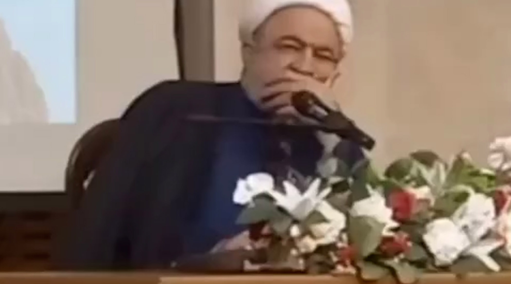 پرسش تند دانشجوی گیلانی از رسایی