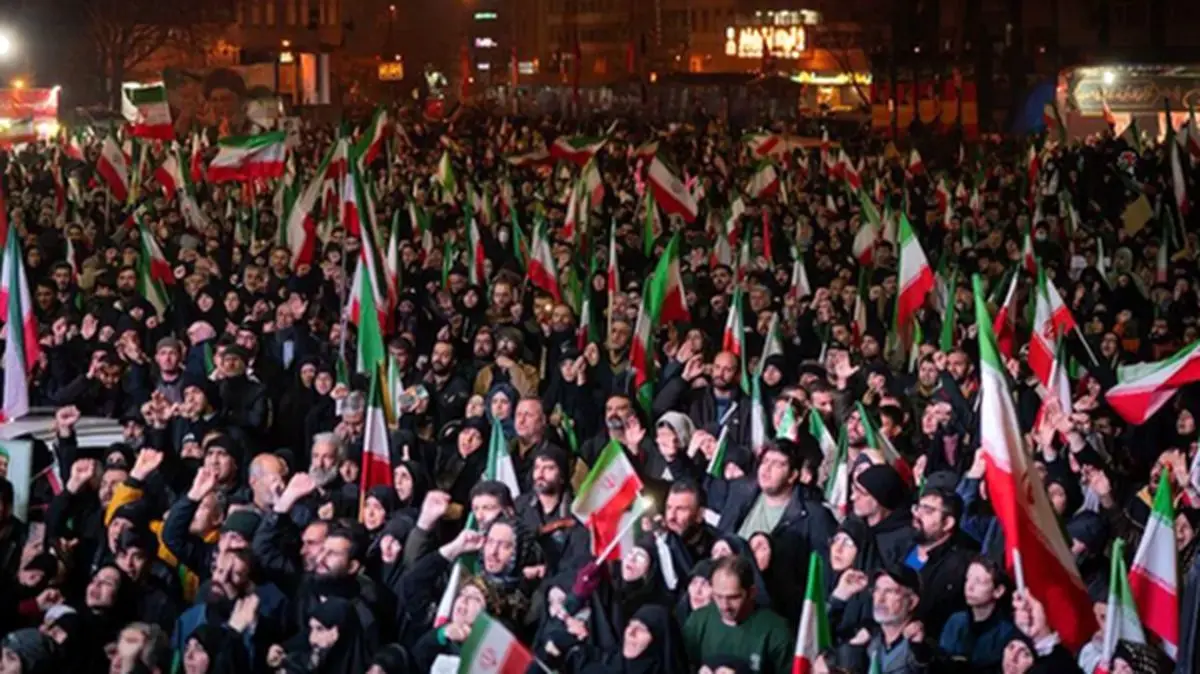 دو پدیده مردمی جنگ، از نگاه تحلیلگران بین المللی
