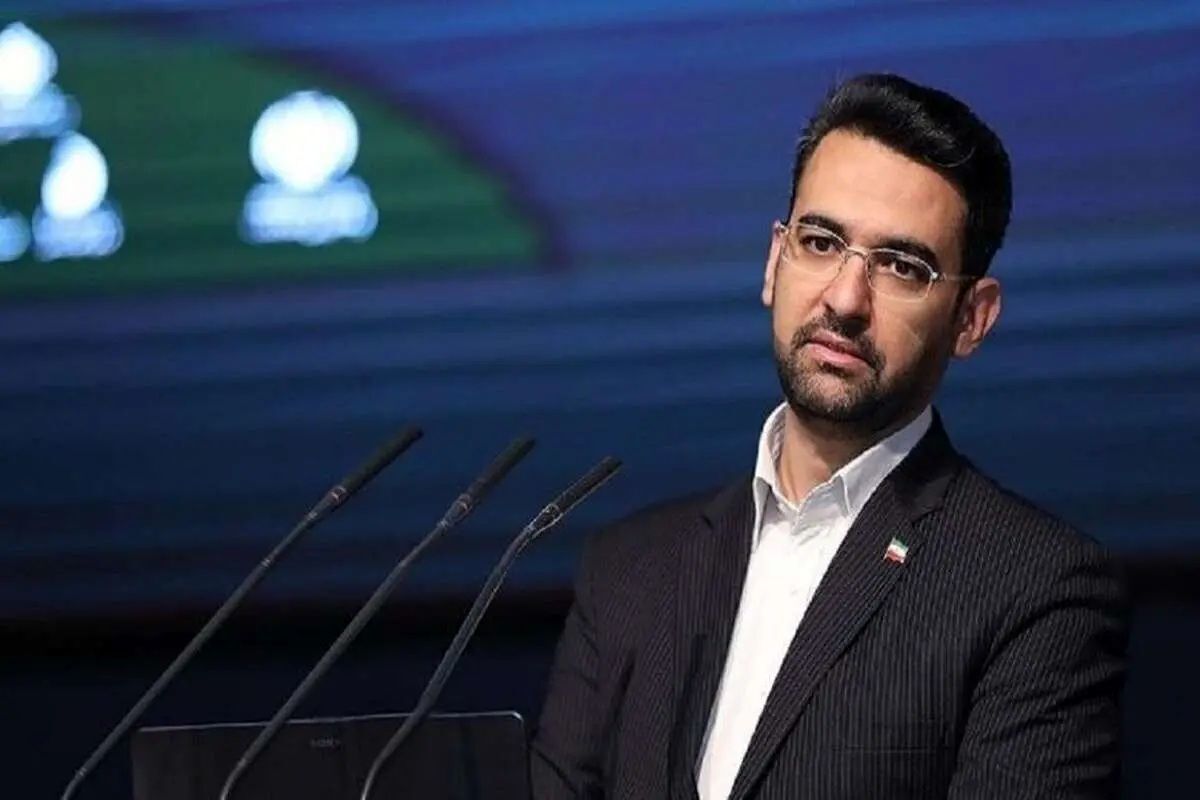 واکنش آذری جهرمی به تهدیدات ترامپ