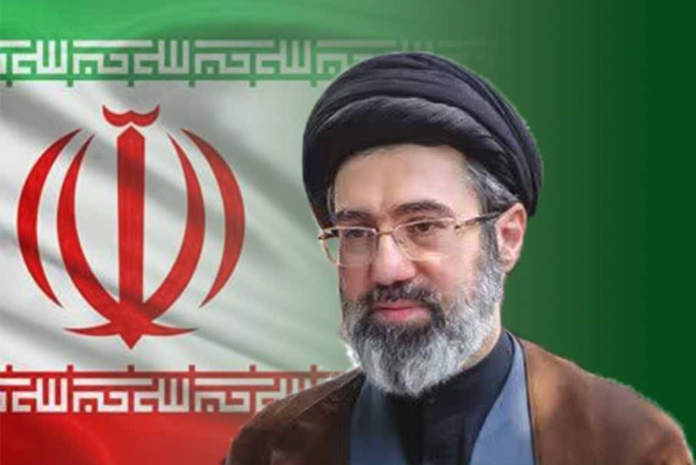 رهبر انقلاب: حضور مردم در میدان همانند ۴۰ روز گذشته استمرار داشته باشد