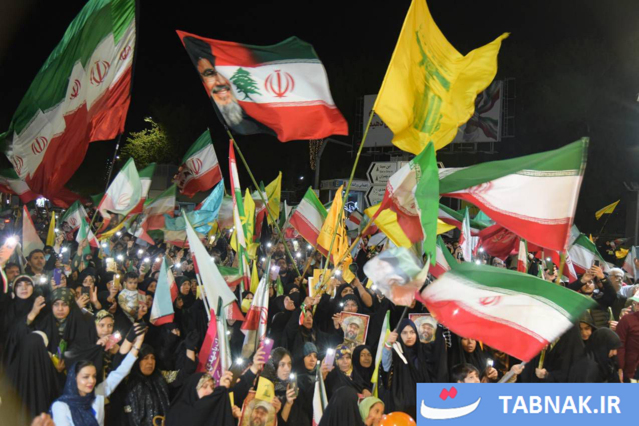 عکس: اتحاد مقدس، اجتماع مردمی در حمایت از رزمندگان اسلام