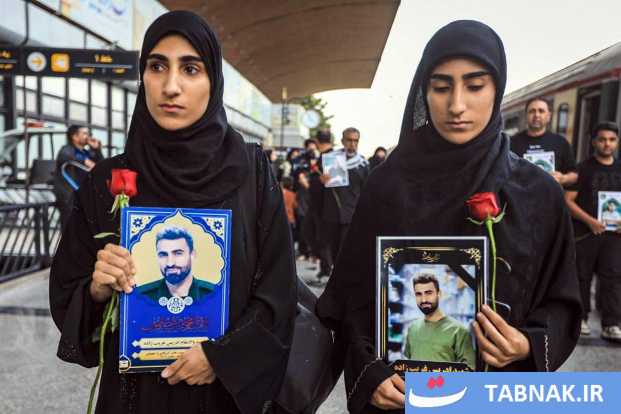 عکس: اتحاد مقدس، اجتماع مردمی در حمایت از رزمندگان اسلام