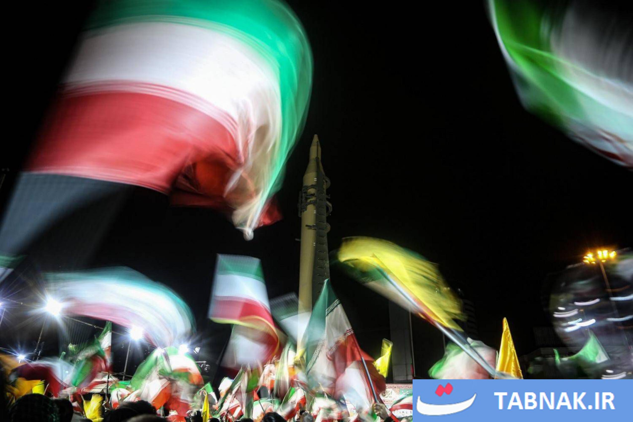 عکس: اتحاد مقدس، اجتماع مردمی در حمایت از رزمندگان اسلام